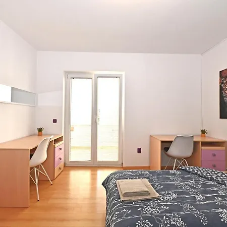 Apartment Apartman Blaz *